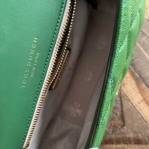 Tory Burch cross Body Bag with Gold Chain & Hardware